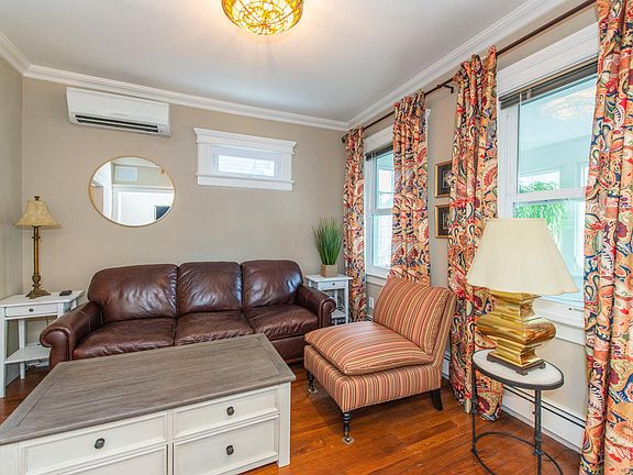 5th image of 34 Park Ave #1