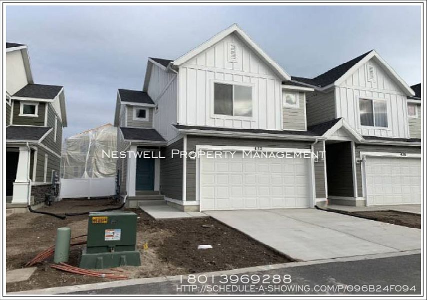1st image of 452 S Pegasus Way