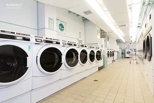 Rented by Sotheby's International Realty | media 7