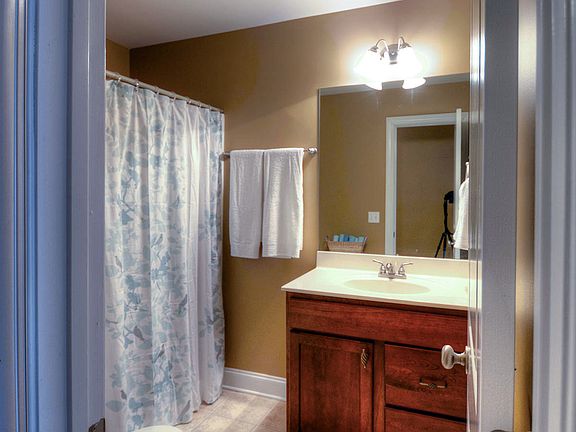 3rd image of 2566 Sweet Bay Cir NW