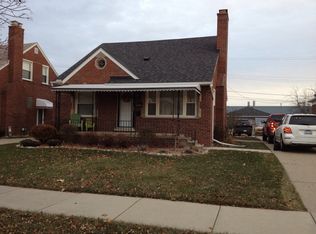 7327 Helen St, Center Line, MI 48015