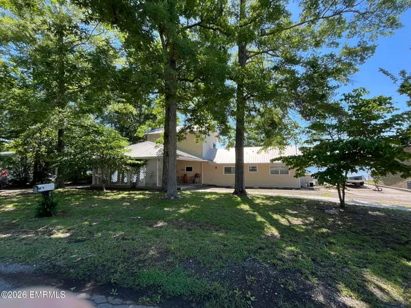 8704 W Pkwy N, Lauderdale, MS 39335