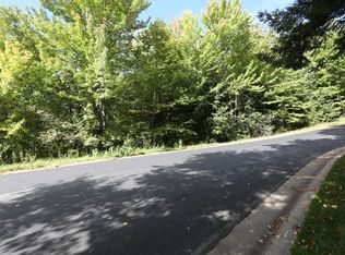 1700 Tall Oaks Dr, Wausau, WI 54403