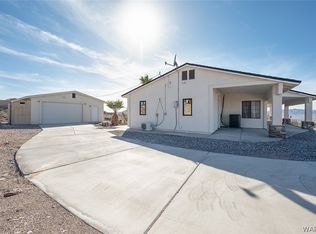 822 La Puerta Rd, Bullhead City, AZ 86429