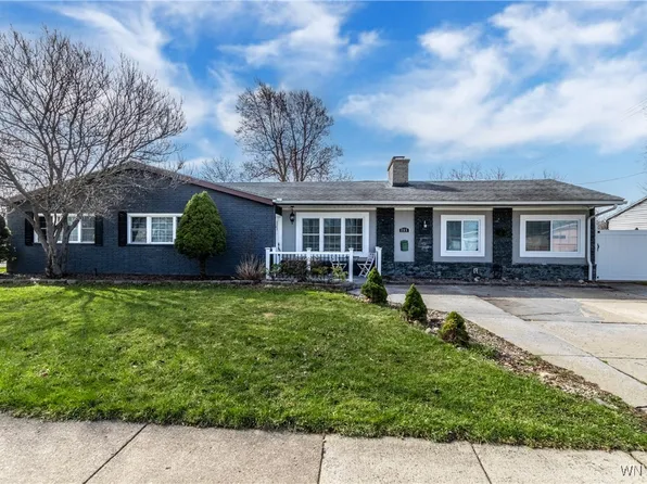 265 French Rd, Depew, NY 14043