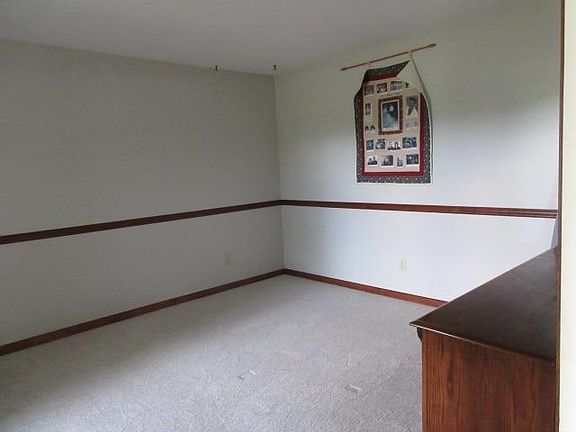 4th image of 3784 Patterson Rd