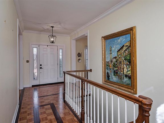 3rd image of 13359 Fairfield Circle Dr