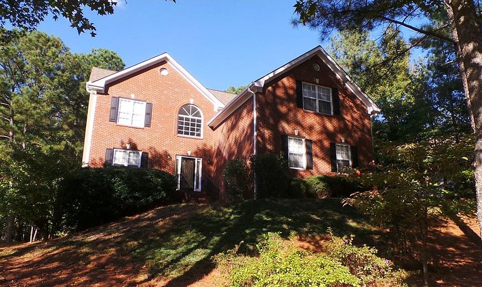 1st image of 1634 Woodridge Bnd