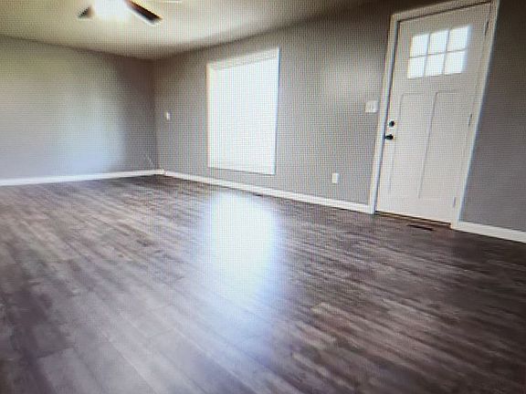 3rd image of 2000 W Main St