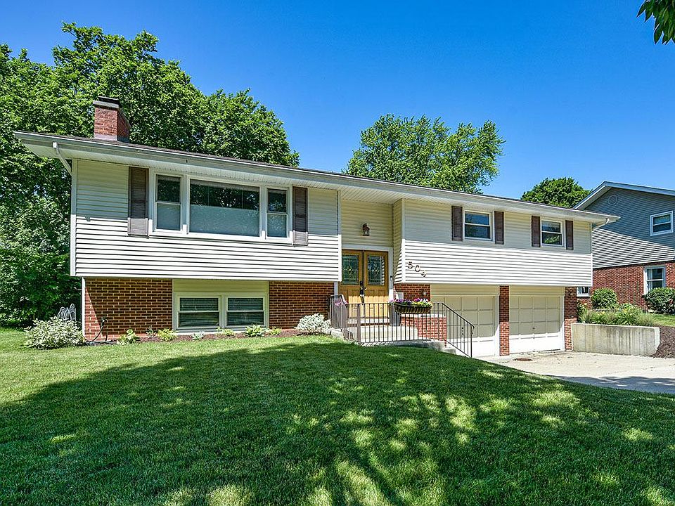 1st image of 504 N Macarthur Dr