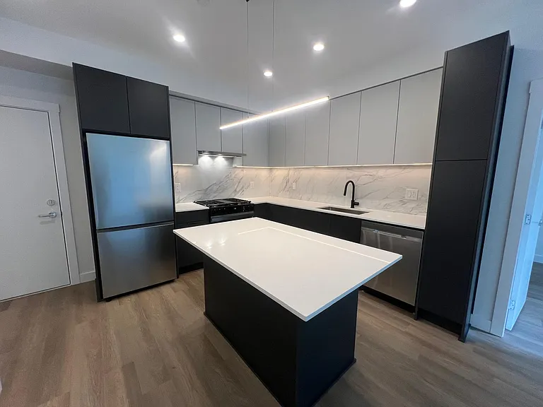 7738 119a St #205 — Photo 2