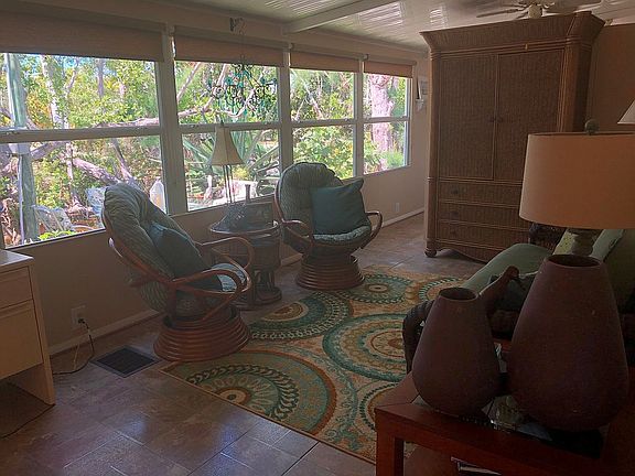 2nd image of 1119 Periwinkle Way #59