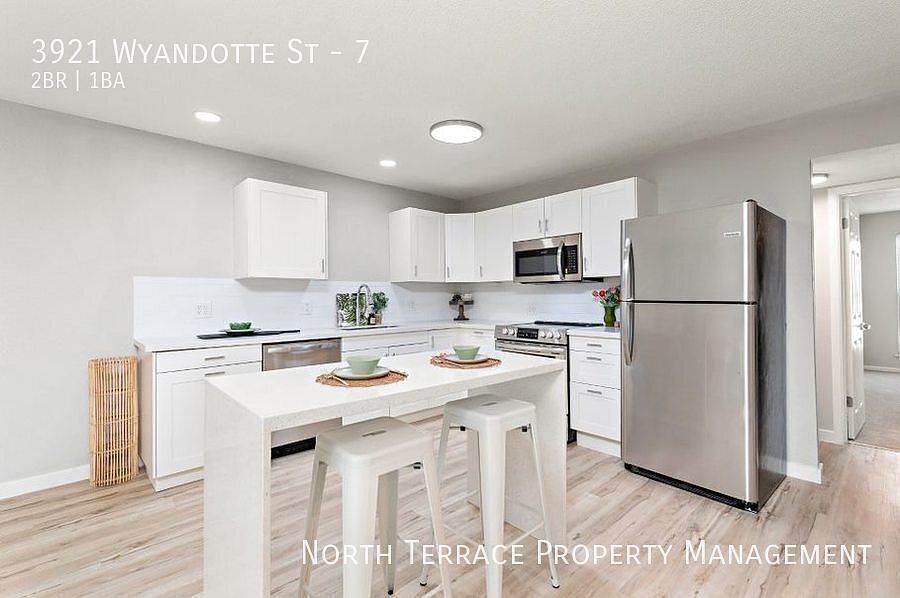 1st image of 3921 Wyandotte St APT 7