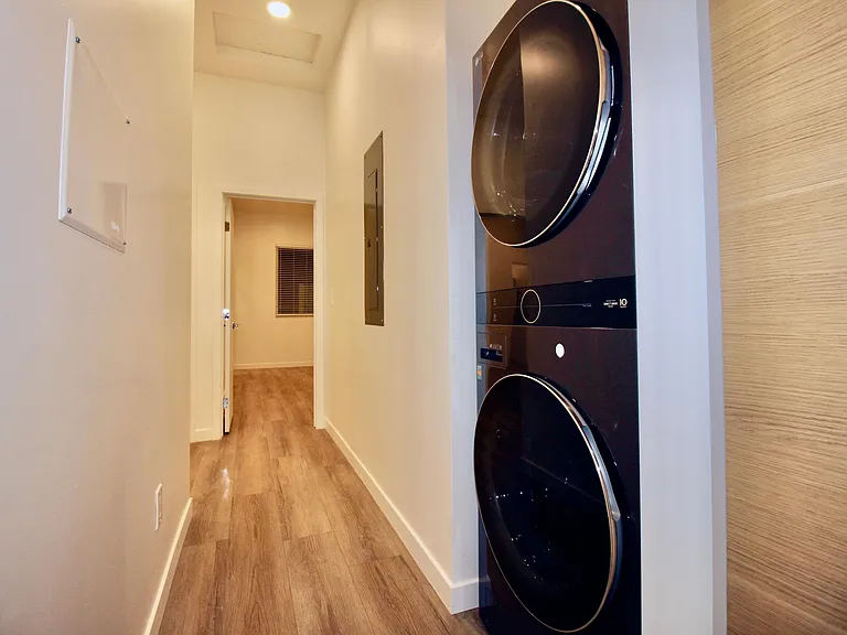 8710 Flower St — Photo 10