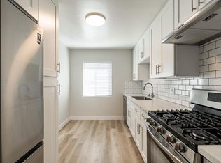 2038 Reed Ave #1/2, San Diego, CA 92109