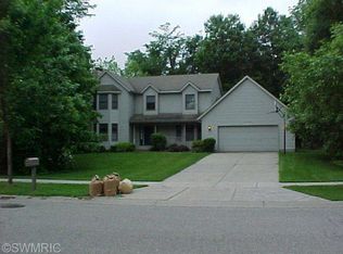 2658 Westwinde St NW, Grand Rapids, MI