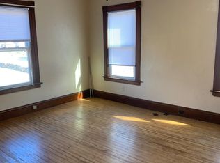 306 High St APT 2, Westerly, RI 02891