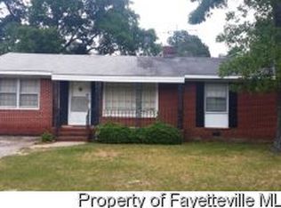 1923 Ireland Dr, Fayetteville, NC 28304