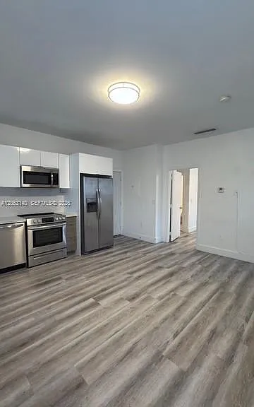 729 Meridian Ave #8 — Photo 5