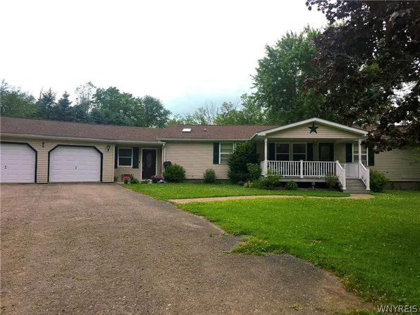 1738 Cheney Rd, Freedom, NY 14065