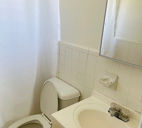 5th image of 237 SE Park St #D