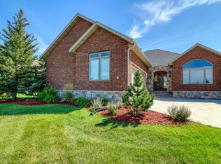 4222 Clubhouse Dr S, Fargo, ND 58104