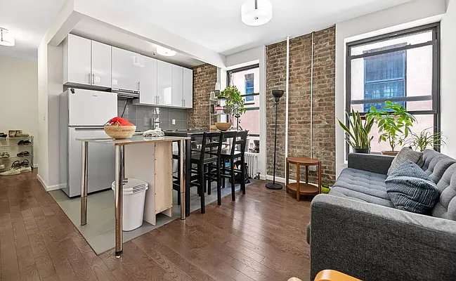 Rented by Living New York | media 17