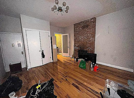 4th image of 2265 1st Ave Floor 2