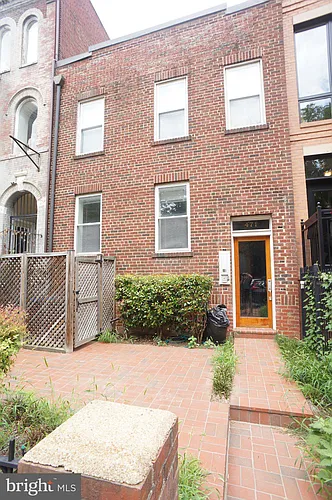 471 M St NW #A Photo 1 471 M St NW #A Photo 1