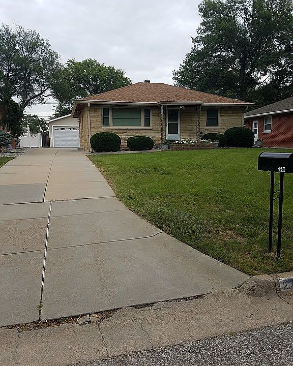 1st image of 2240 S 51st St