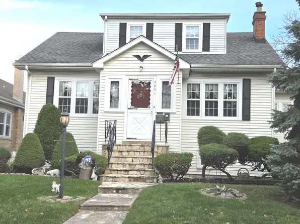 5651 N Neva Ave, Chicago, IL 60631