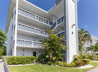 2002 Berkshire #2002, Deerfield Beach, FL 33442
