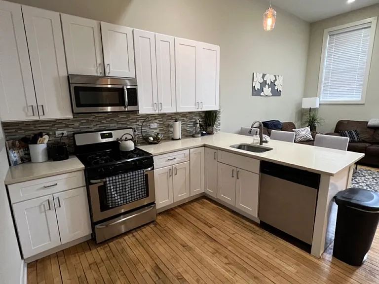 3607-09 Lakewood/1256 Addison — Photo 16