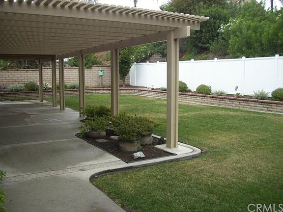 4th image of 15935 San Antonio Ave