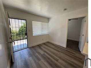 2002 Vineyard Ave, Los Angeles, CA 90016