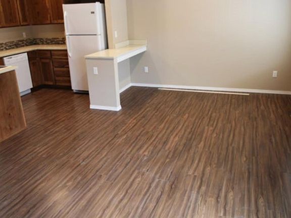 5th image of 205 NW Meadow Lakes Dr