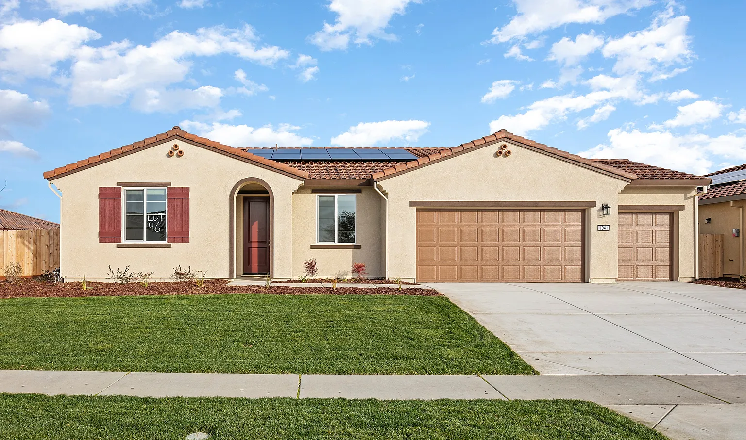 1041 Thunder Ranch Way photo 1