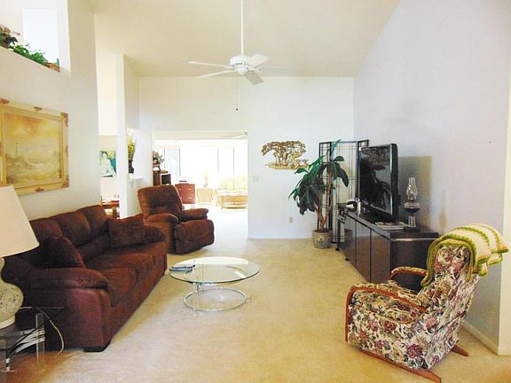 2nd image of 1265 Mayflower Ave