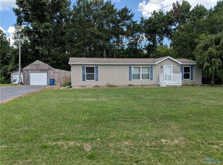 23369 B 50 Rd, Stryker, OH 43557