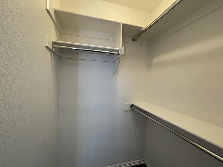 2902 SW Deerfield Blvd #2 — Photo 17