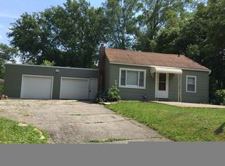 298 W House Dr, Akron, OH