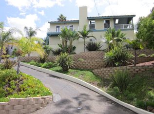 8605 Golf Dr, Spring Valley, CA 91977