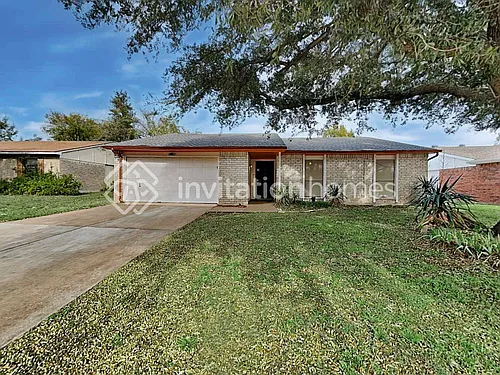 5313 Marsh Dr Photo 1
