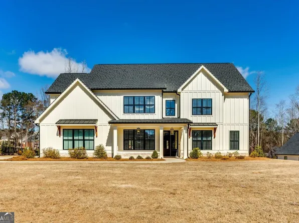 155 Dean Dr, Tyrone, GA 30290