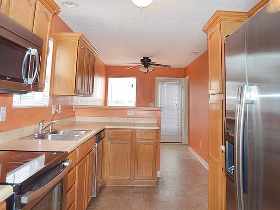 5th image of 766 Sunvista Dr