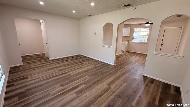 7418 Pipers Blf — Photo 14