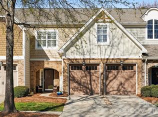 8432 Loxton Cir, Charlotte, NC