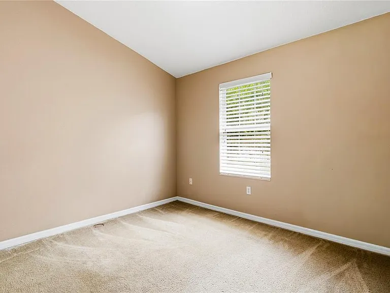 6364 Lake Smith Cir — Photo 20