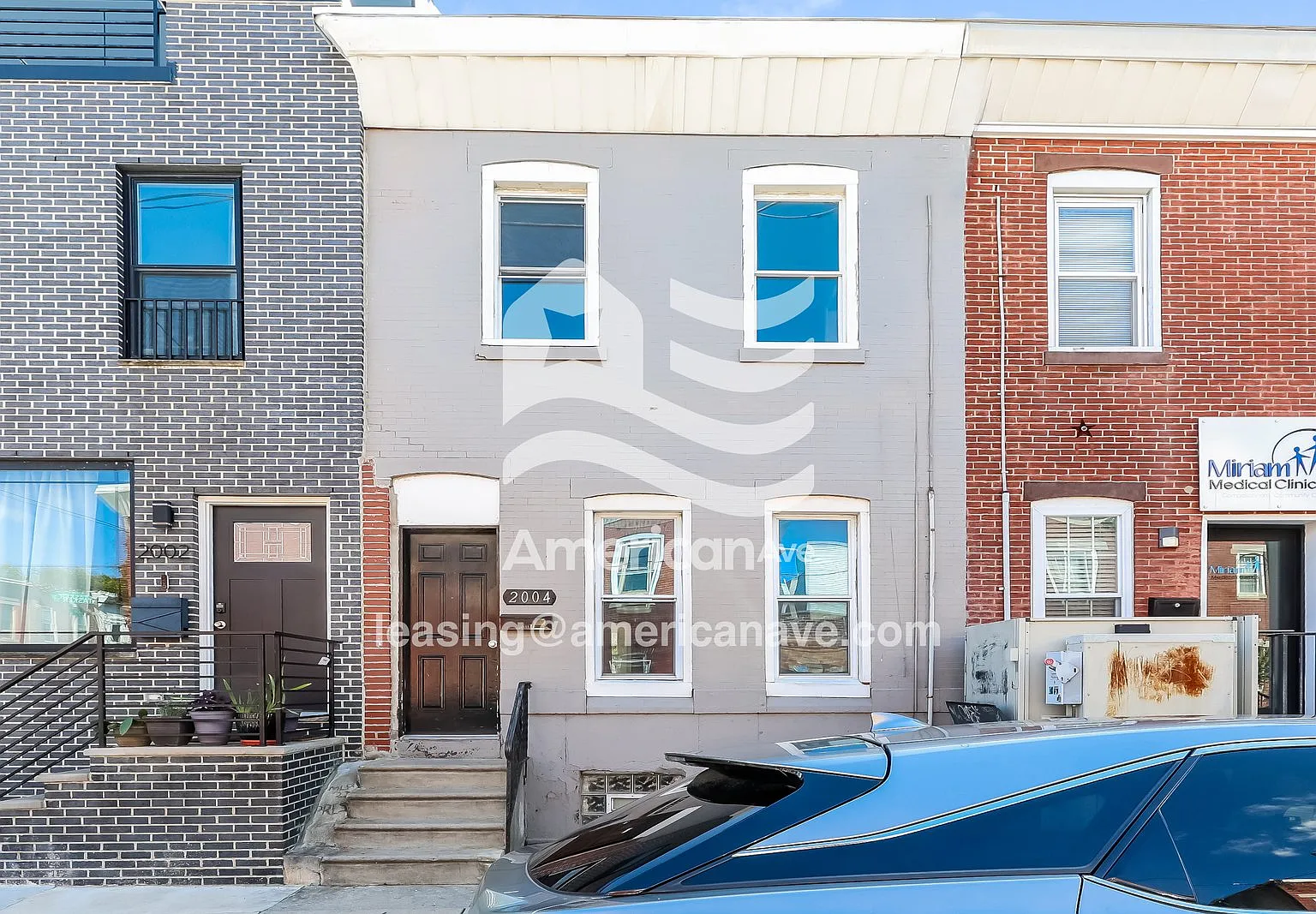 3 bed, 1.0 bath, 1140 sqft, $1,397 — Photo 1