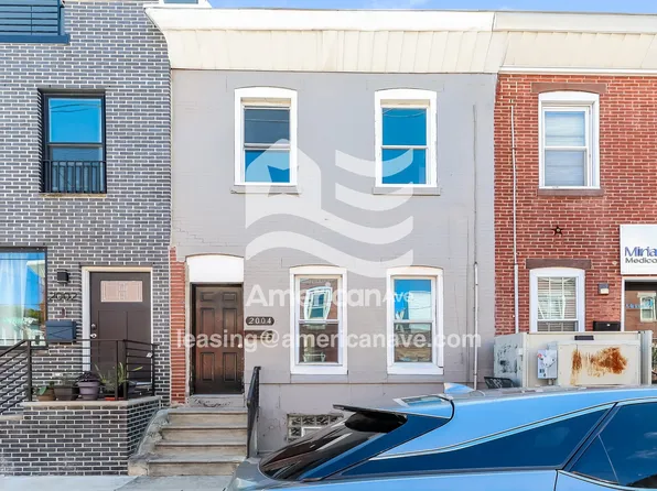 2004 Tasker St, Philadelphia, PA 19145